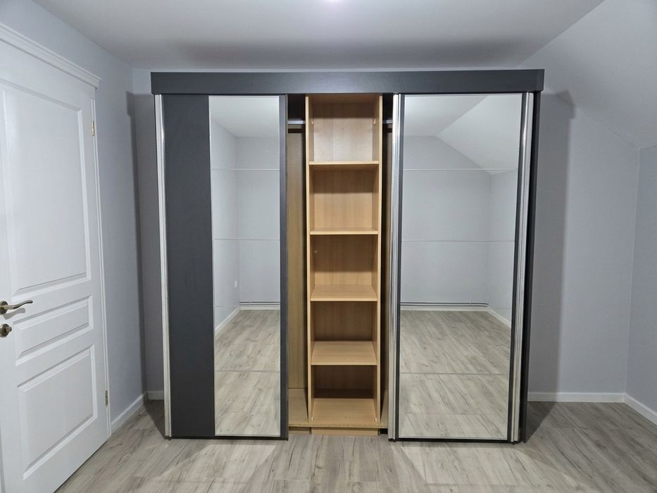 Vand Dulap cu sticla culisant 230x220x63 cm