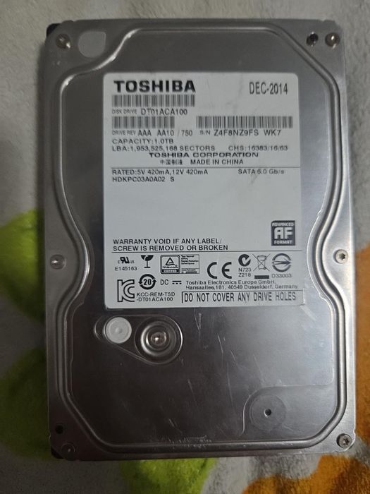 Продам жёсткий диск терабайт 1000 гигабайт