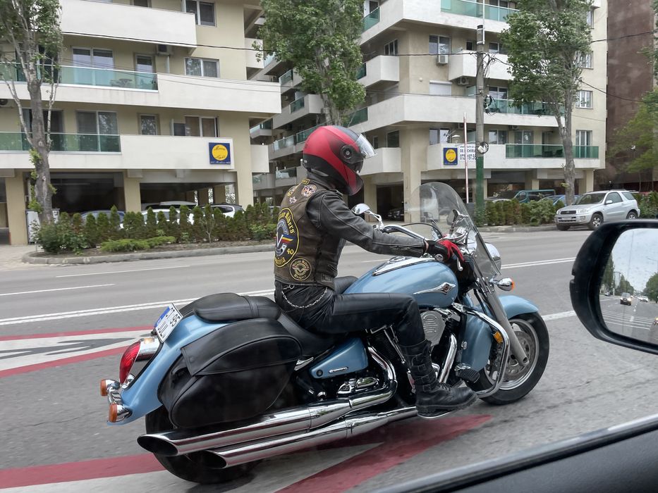 Kawasaki Vulcan 2000