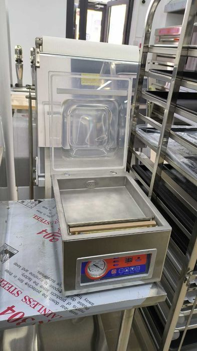 Вакуумный упаковщик