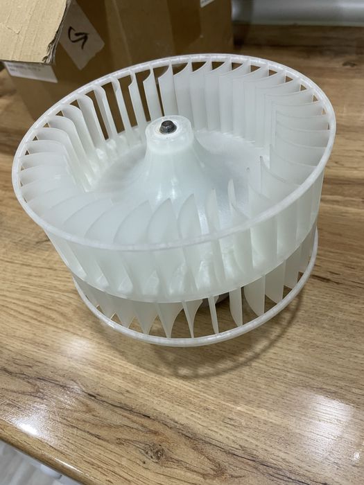 Запчасти Бмв е36.