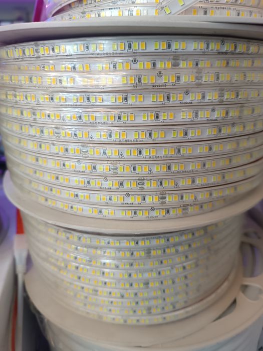 Лента лед неон самоклеюший диод светодиод 12 волт RGB led  подсветка