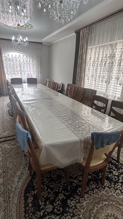 Стол на 20 человек