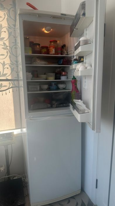 Продам холодильник Атланта