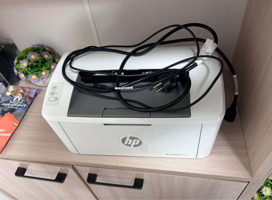 Офисная мебель, парта и стулья