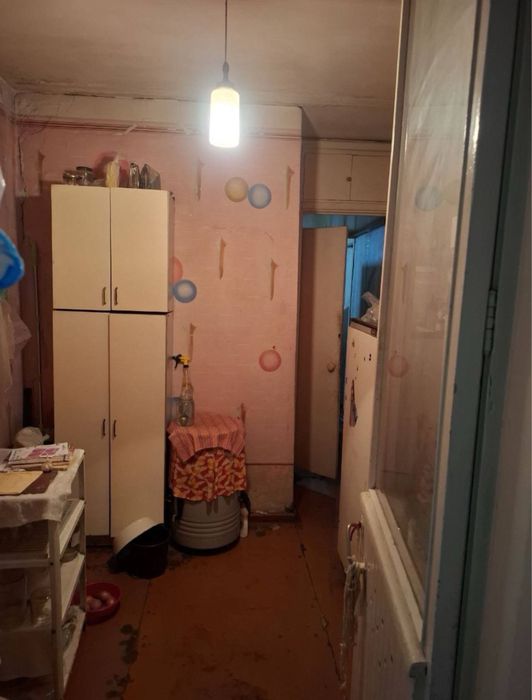 х Продается 2/4/5 Чил 26 Площадь:60м2,Балкон:2х6-2х4,Кирпичный