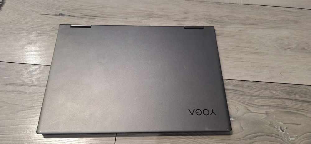 Lenovo Yoga 13iwl-i5 8265u/8гб/256гб м.2/Подсветка