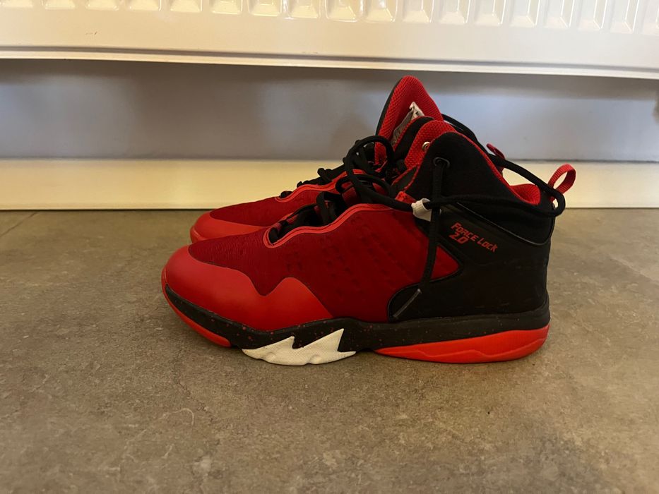 Colecție papuci Nike sau Adidas copii 10-14 ani