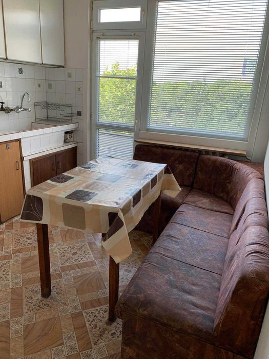 Дава се под наем Двустаен апартамент в Бургас, Зорница - 67 кв.м за 81.6 € - Снимка #9