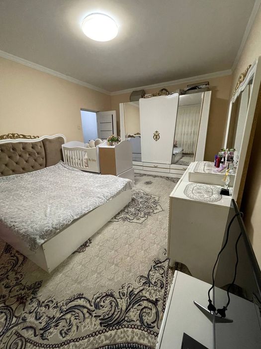 Spalniy mebel sotiladi