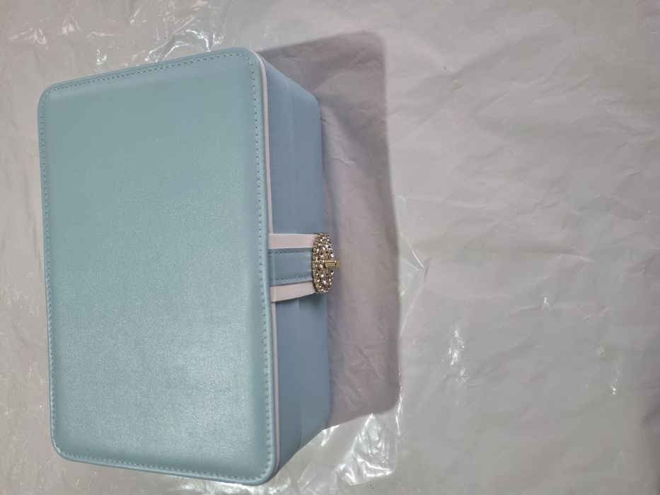 Shkatulka taqinchoqlar uchun