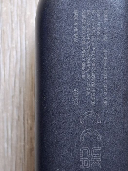 Зарядно за безжични слушалки Sony