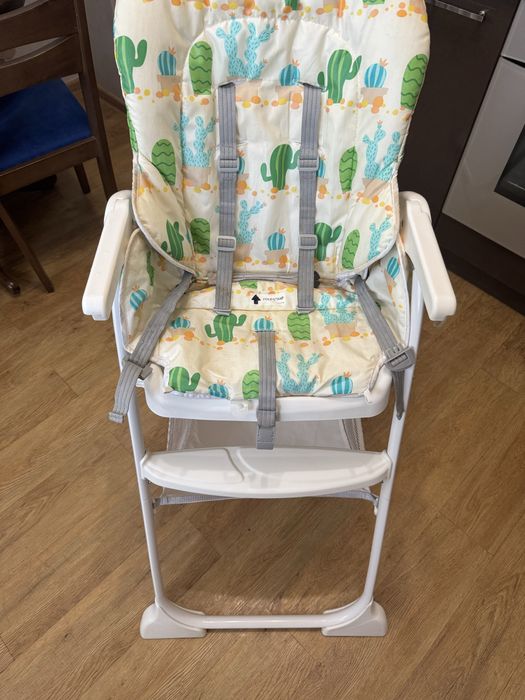 Стульчик для кормления Joie snacker