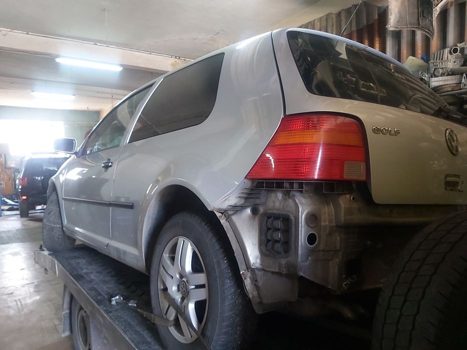 Фолксваген Голф 1.9 TDI 90 к.с 2001 г.