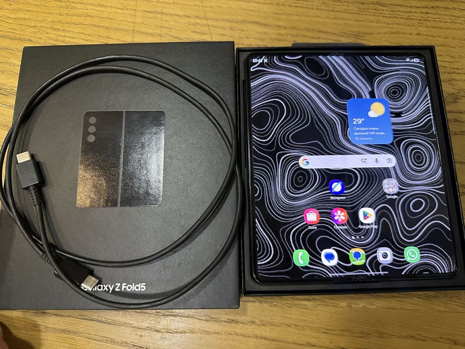 Samsung Z Fold 5
