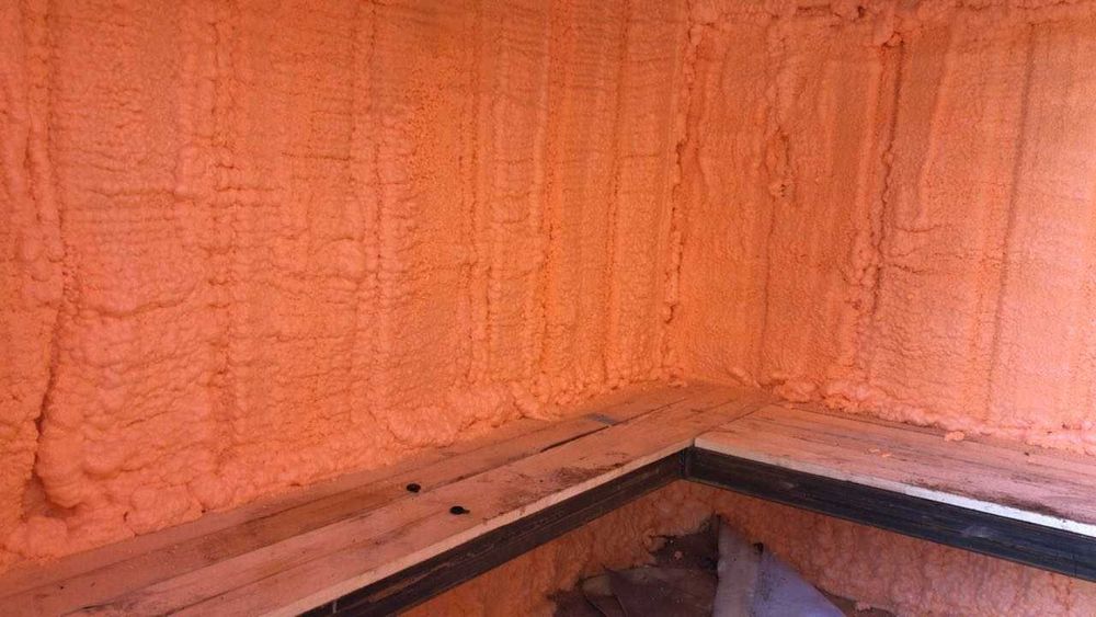 Качественный утеплитель в баллонах