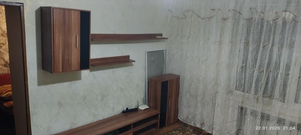 Сдам часть  дома  2к кухня