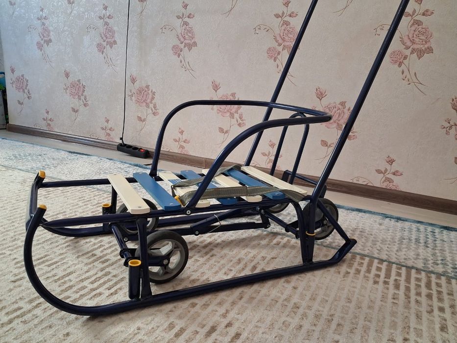 Продается Коляска,Санка