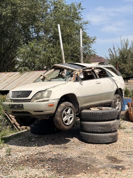 Lexus RX 300 на разбор