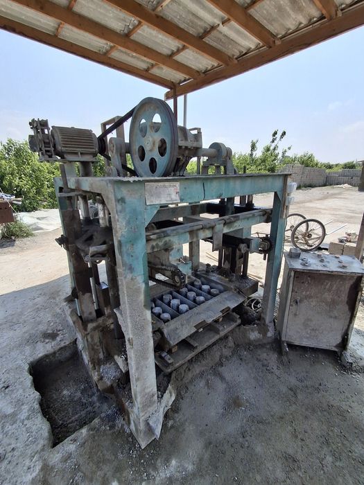 Shlaka blok g'isht aparati