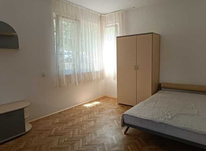 Продава се Двустаен апартамент в София, Център - 67 кв.м за 3060 €/кв.м - Снимка #3