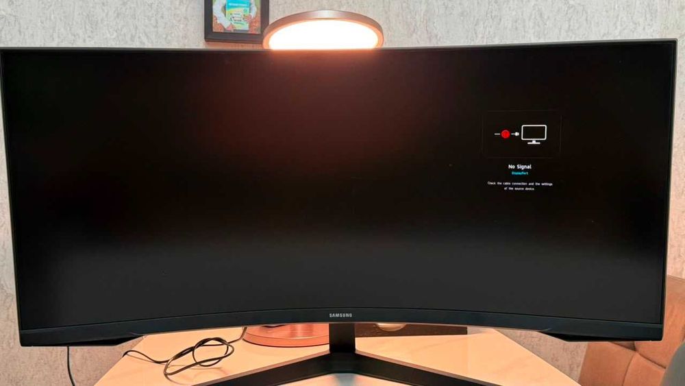 Монитор Samsung Odyssey G5 34" c34g55twwi