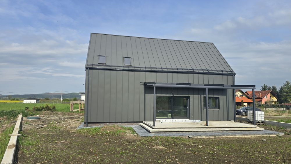 Casa premium eficienta energetic, proiect deosebit, 3 dormitoare, 140 mp utili cu 600 mp curte