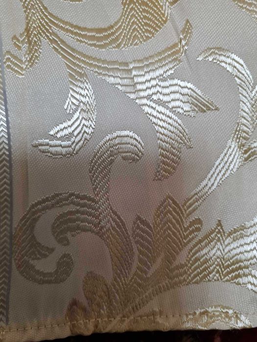 1 buc.perdea matase culoare bej