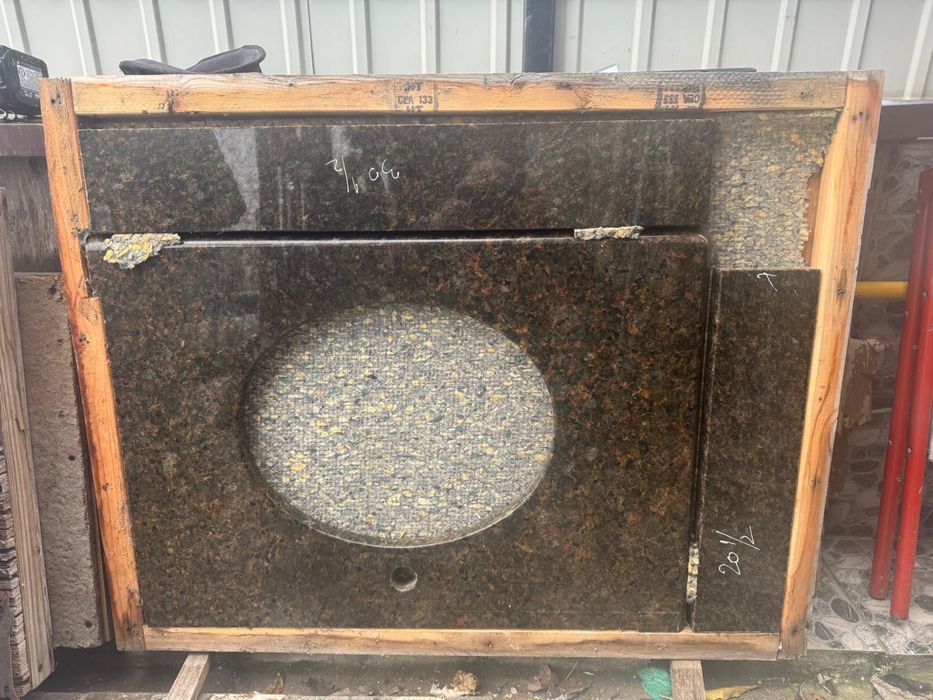 Blat granit + chiuveta si baterie noi - import SUA