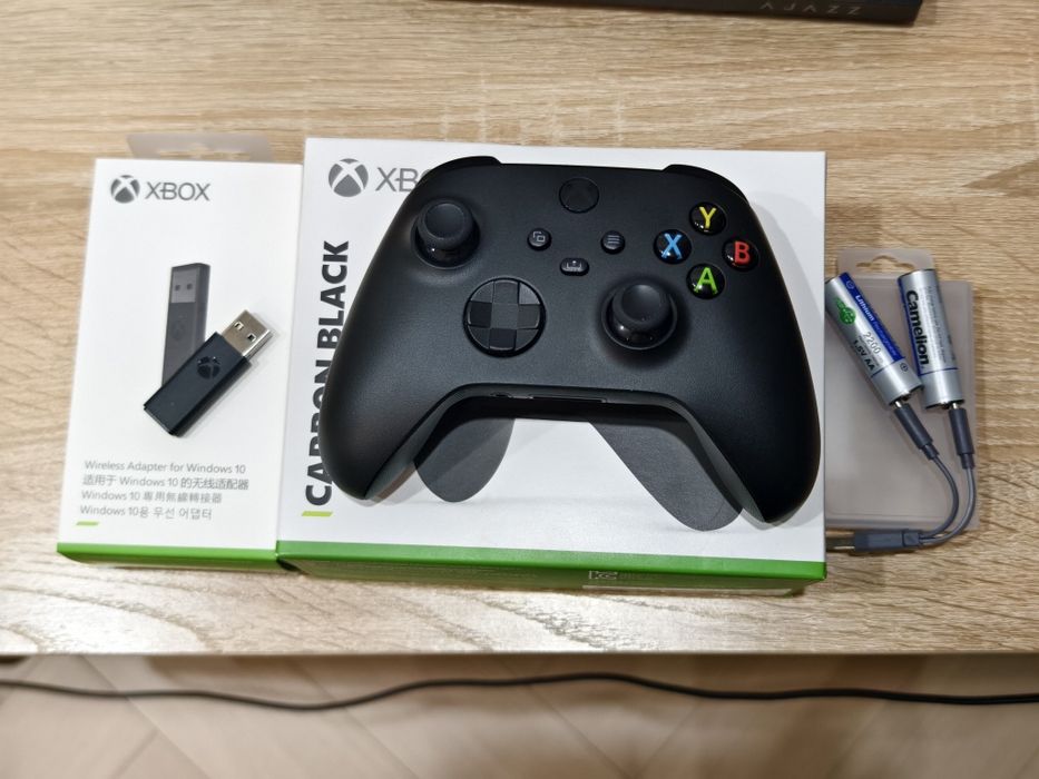 Оригинал Xbox Series Controller (Carbon Black)