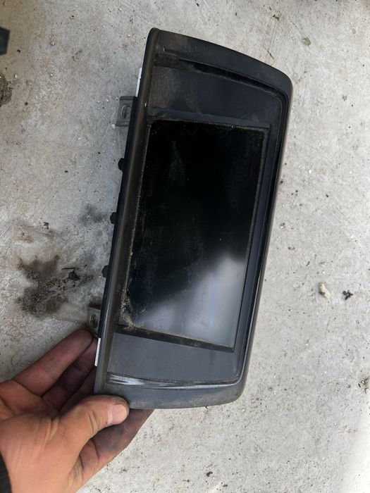 Екран навигация бмв ф30 ф31