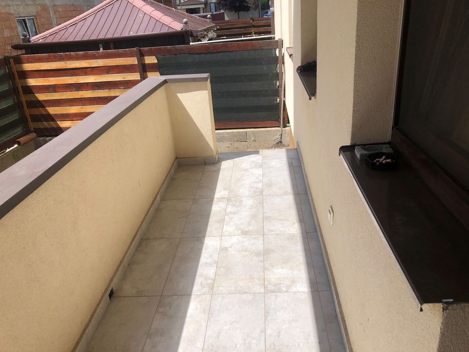 Inchiriez garsoniera decomandata Sânpetru
