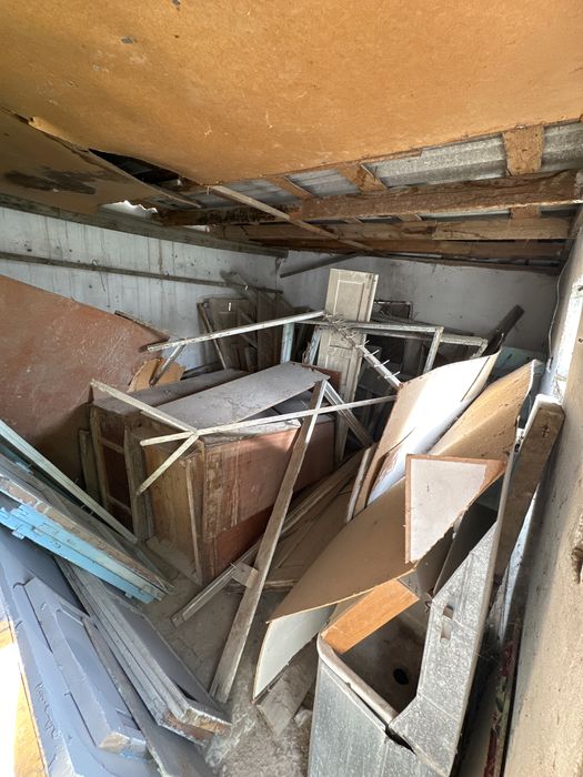 Ескі шкаф, ағаш есіктер