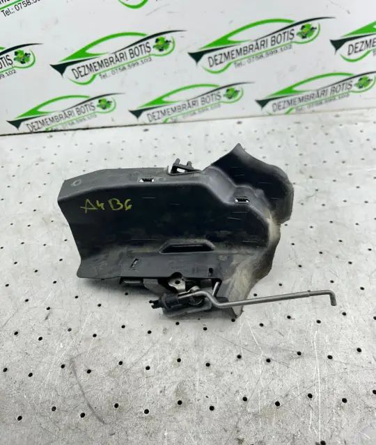 Broasca usa spate stanga 8E0839349 8E0839349 Audi A4 2001