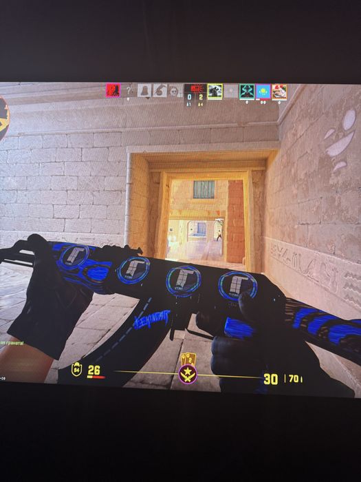 Скин с Titan наклейками CS2