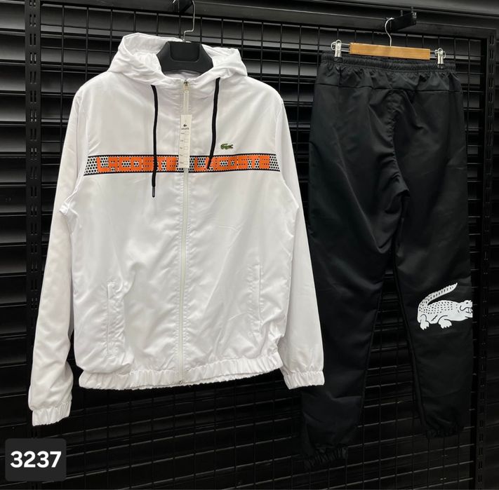 Мъжки екипи Lacoste