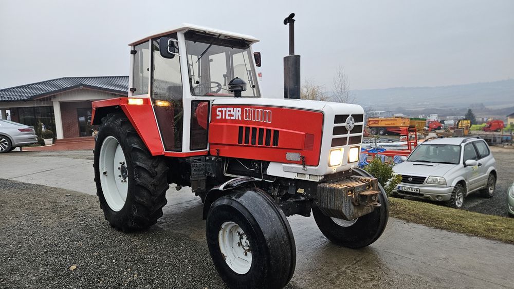 Tractor STEYR 8100