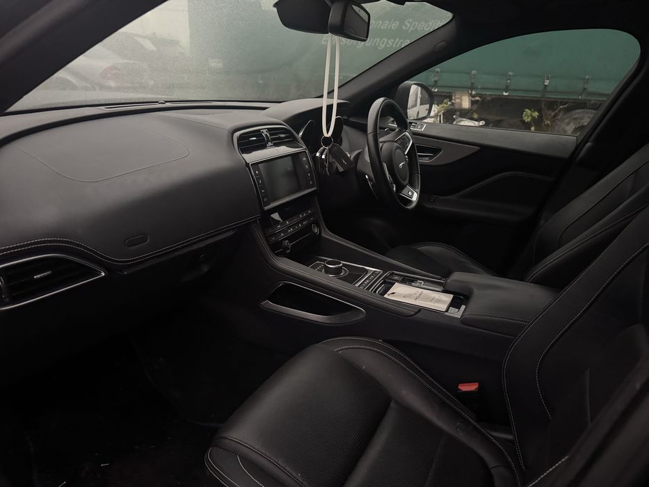 Dezmembrez Jaguar F-Pace 2.0 Diesel