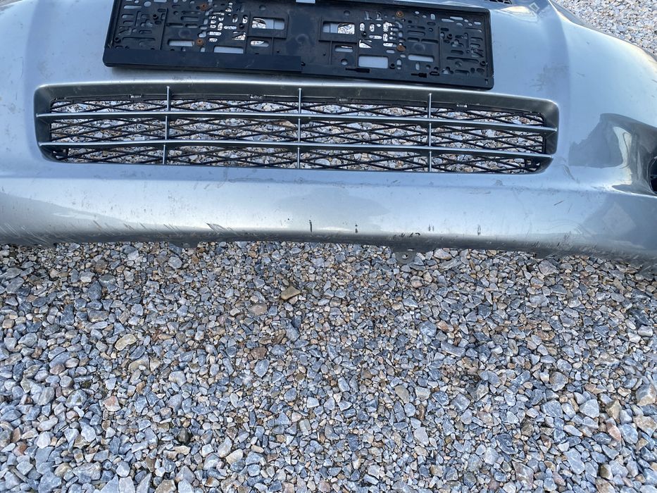 предна броня за тойота ярис 2007 г