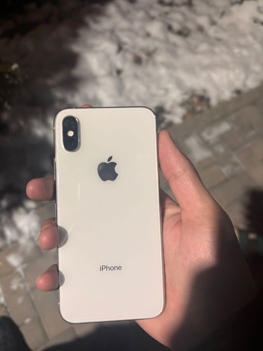 Айфон хс 256гб не лагает