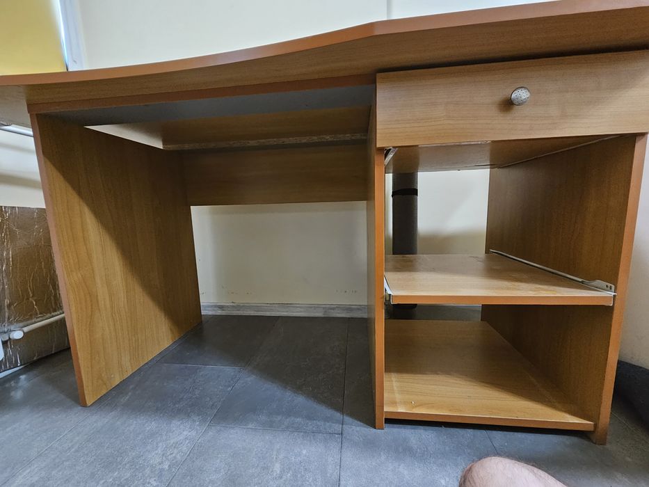 Офис бюро запазено