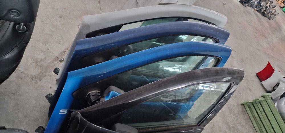 Usi Dacia Sandero Stepway Fata Spate Stanga Dreapta 2011-2020