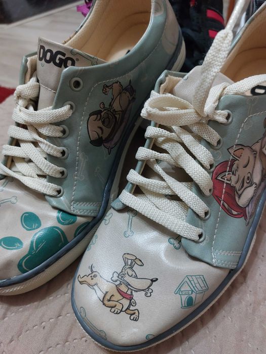 Дамски кожени кецове