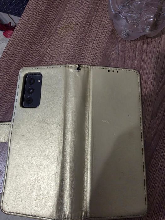 Samsung  Galaxy FOLD2