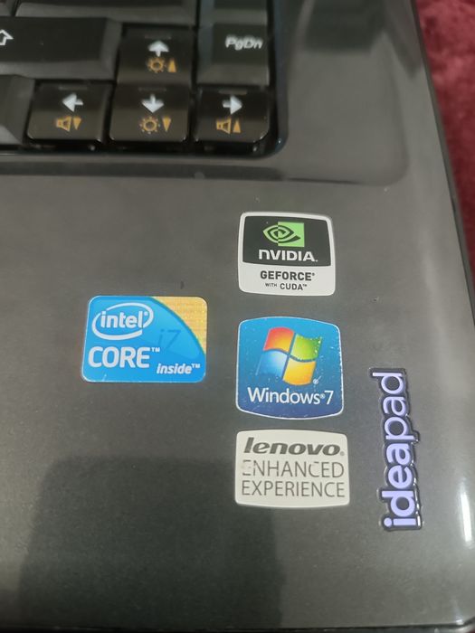 Нодбук i7 . 8 ядирлик Lenovo Y550P  сотилади ишлаши зур