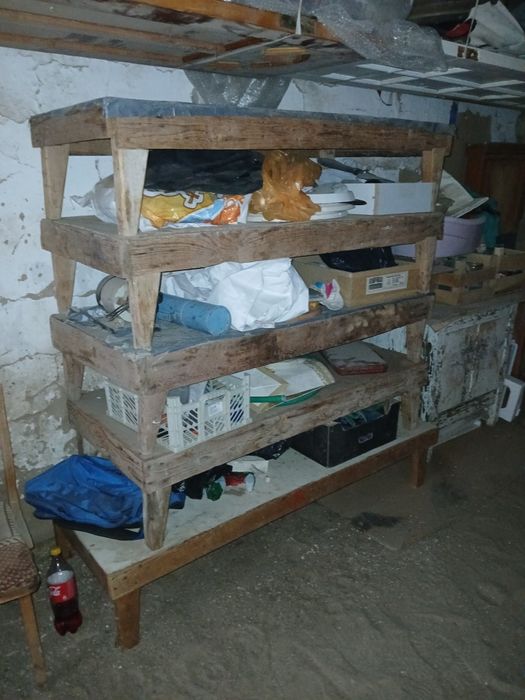 Жер стол сатылады