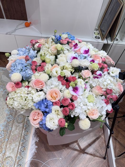 Огромный Свежий букет