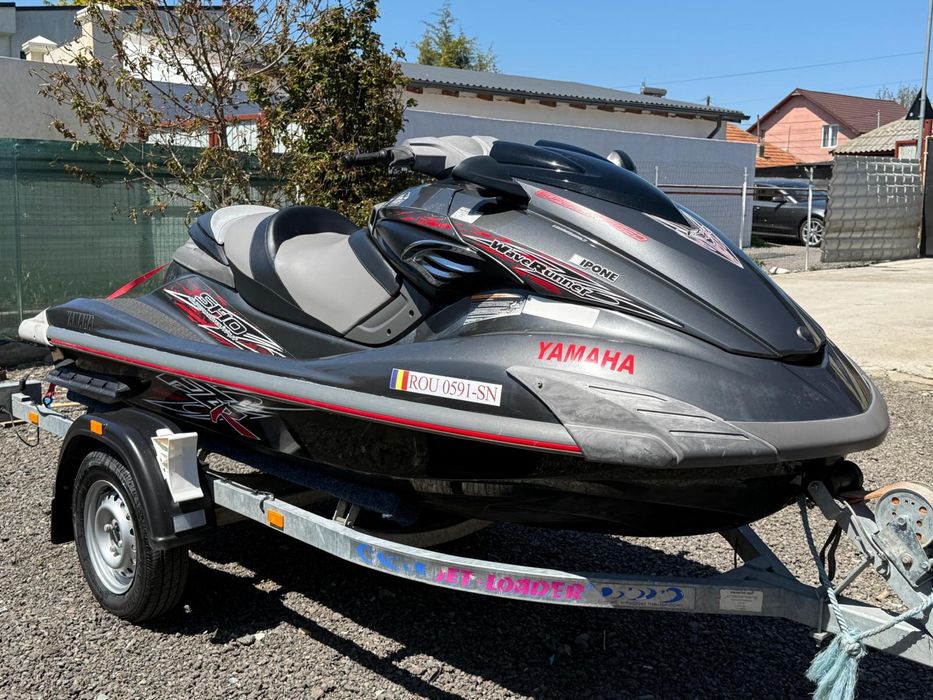 Yamaha FZR 18 – Vând sau schimb cu mașină ce poate fi condusă de la 16 ani.