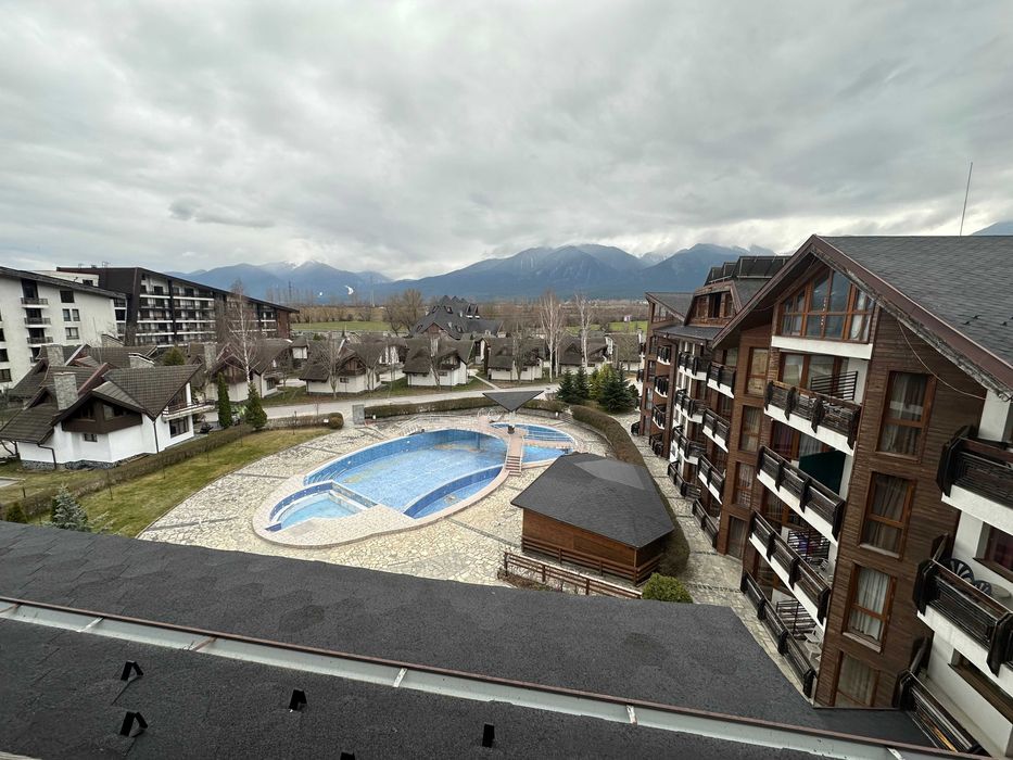 Тристаен апартамент с южно изложение в комплекс Реденка, Разлог