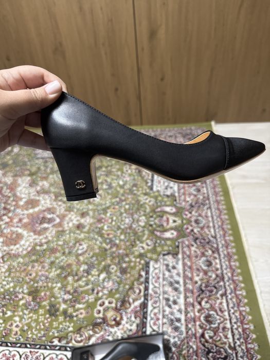 Новые туфли под шанель 40